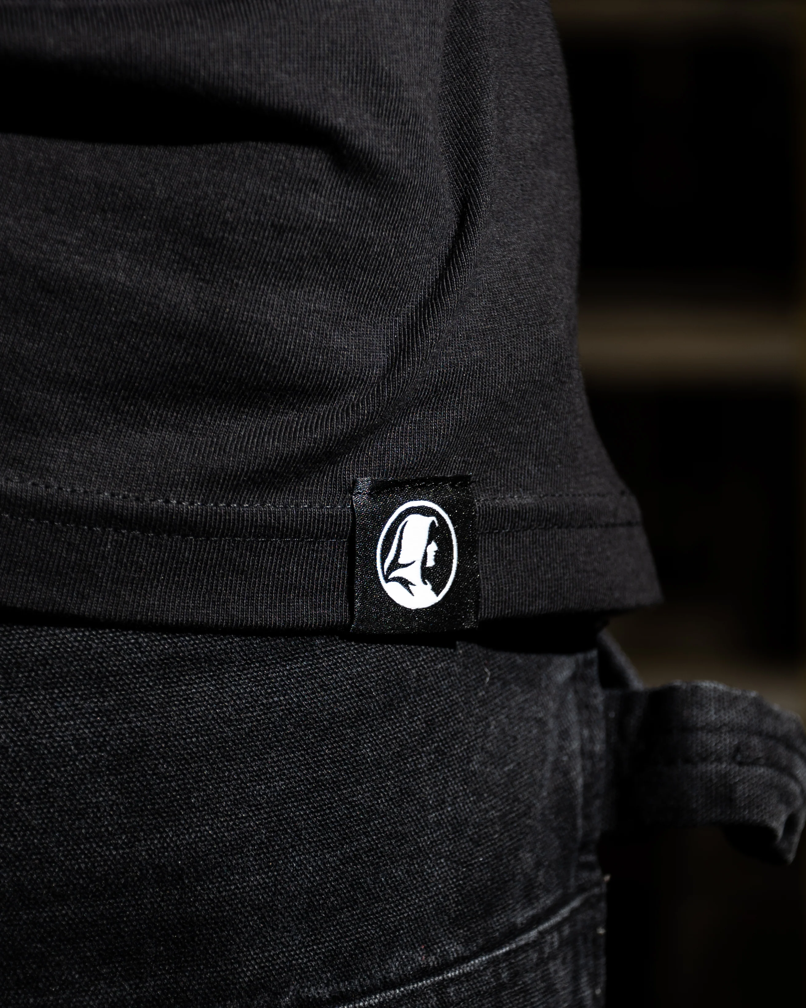 DARK & WILD 2025 LONGSLEEVE - Image 8