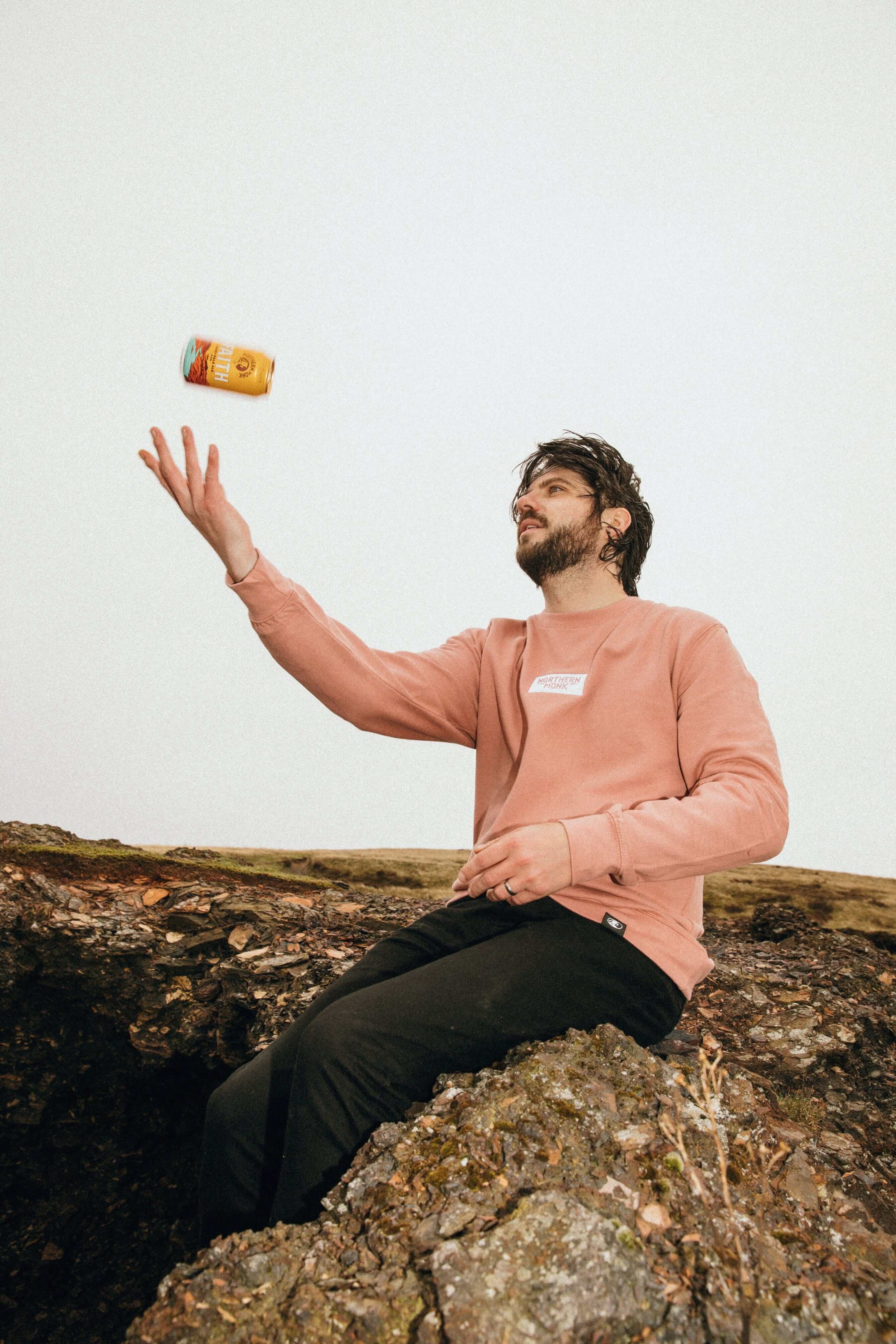 DUSKY PINK NORTHERN MONK SWEATSHIRT - Image 4
