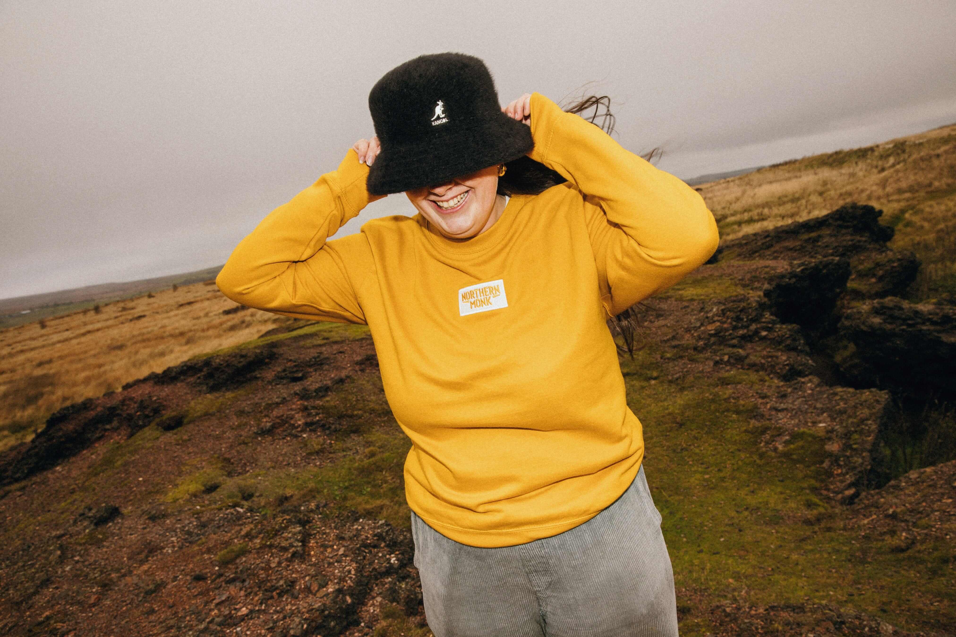 YELLOW NORTHERN MONK SWEATSHIRT - Image 3